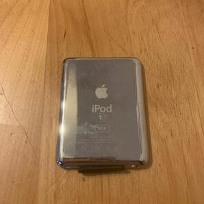 【動作確認済】Apple iPod nano 第三世代シルバー 4GB カバー付の画像2