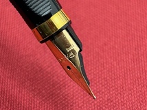 ※PARKER 万年筆 585M France パーカー 筆記具 個人保管品_画像6