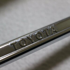 お得パック20枚入■洗浄・清掃済■TOYOTAトヨタ純正OP■デラックスタイプ■シルバーメッキナンバーフレーム■ヤリス・アクア等の画像4