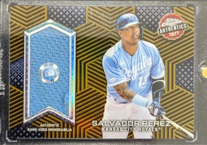 /50 Topps 2023 Chrome Baseball Salvador Prez Authentic Relic Card Game Used Memorabilia サルバドール・ペレス ロイヤルズ Royals