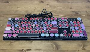 メカニカルキーボード　ＵＳＢ　K520 タイプライター形式　メイクパレット リップスティック 動作品