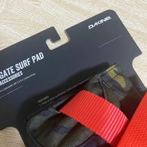 DAKINE TAIL GATE SURF PAD カスケード　カモ　柄　新品　78cm _画像3