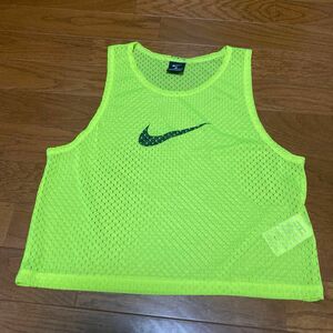 本日限定　ビブス　NIKE ナイキ　 サッカー　フットサル　 スポーツ　M フラッシュイエロー　蛍光　メッシュ　スポーツ