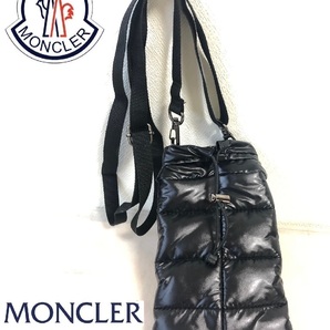 モンクレール小物入れポーチMONCLERケース/ポシェット携帯ケース黒スマホ入れワッペンわっぺんサコッシュ眼鏡ショルダー/メガネケースの画像1