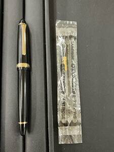 #3292　SAILOR 万年筆 セーラー 1911 ペン先 14K 文房具 筆記用具　名前入り　インク付き