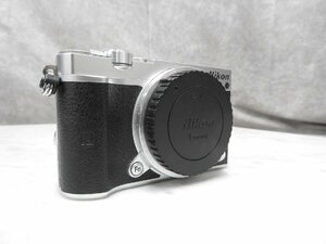 〇 ニコン Nikon 1 J5 ボディ シルバー ミラーレス一眼　〇現状品〇