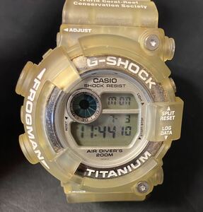 腕時計　カシオ クォーツ　G-SHOCK フロッグマン dw-8201WC 樹脂