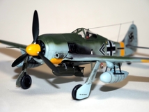 ■完成品　1/48　ハセガワ改造　ドイツ空軍　フォッケウルフFw190G-3遠距離戦闘爆撃機　「ヤーボライ」_画像1