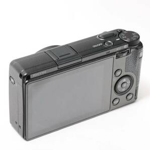 ★美品 ショット数187回★RICOH GR IIIx 元箱 バッテリ 充電器 取説 保証書付の画像5