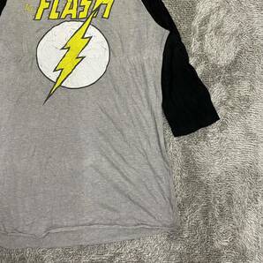 US古着 THE FLASH フラッシュ ラグランTシャツ 長袖カットソー サイズM グレー 灰色 メンズ トップス 最落なし （Q18）の画像5