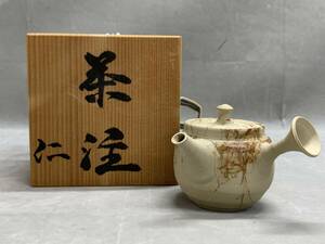 4#C/3929 Tokoname . искусный мастер . река . заварной чайник чай примечание белый грязь .. вместе коробка заварной чайник чай примечание . чайная посуда 60 размер 
