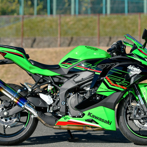 新品 ビームス ZX-4RR/ZX-4R SE(8BL-ZX400P)用 R-EVO2 スリップオン ヒートチタンサイレンサー 政府認証 G435-54-P1J BEAMS マフラーの画像1