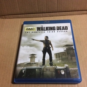 Blu-ray THE WALKING DEAD 3 5枚組 規制なし 送料無料 THE COMPLETE THIRD SEASON サード シーズン 全話収録 ウォーキング・デッド