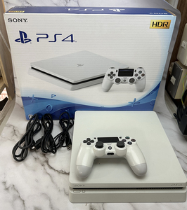 PlayStation4 gray car -* white 500GB CUH-2200AB02 Junk 