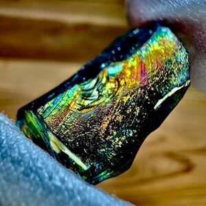 ローマングラス ローマガラス アフガニスタン産 銀化 銀化現象 ガラス 天然石 原石 鉱物 鉱物標本 石