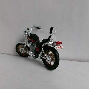 ★マイスト ダイキャストモデル バイク 1/18 2台セット MAISTO BMW R1200C +名称不明1台の画像4