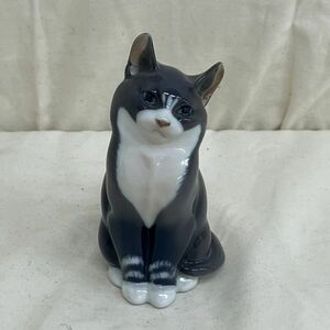 P447-H23-412 ROYAL COPENHAGEN ロイヤルコペンハーゲン 115 猫 美術品 コレクション 横約5.5cm/高さ約14cm/幅約5.5cm