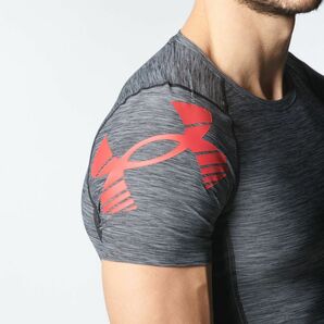 ●送料390円可能商品 アンダーアーマー UNDER ARMOUR HEATGEAR 吸汗速乾 半袖 コンプレッション シャツ [13783510351N-L] 三 弐★QWER★の画像4