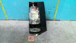 7kurudepa シエンタ DBA-NCP81G 右 テール ランプ ライト 81550-52A40 ＬＥＤ KOITO 52-241 [ZNo:05029370] 163473