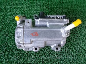 6kurudepa H24年 エスティマ DAA-AHR20W エアコン コンプレッサー 88370-28020 [ZNo:06000715] 8655