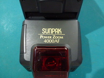 激安処分　美品　作動未確認　ニコンカメラ用ストロボ　SUNPAK Power Zoom 4000AF_画像2