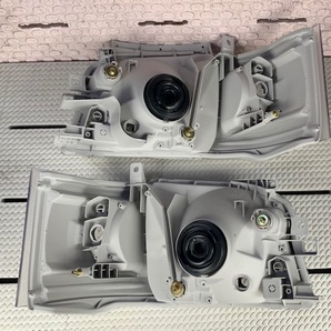 ハイエース 200系 1-2型 (H16/8-H22/6) クリスタルヘッドライト 左右 セット 新品の画像5