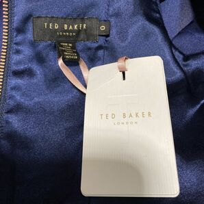 1円 ドレス TED BAKER タグ付 美品 ワンピース 0 小さめサイズ ネイビーピンク カラードレス キャバドレ  中古４１４２の画像10