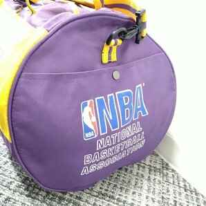 (^w^)b 80s 90s ヴィンテージ ロサンゼルス レイカーズ NBA LAKERS オフィシャルグッズ ボストン バッグ バスケ 旅行 黄紫 B0348wEの画像5