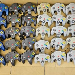 Nintendo 64 コントローラー 30個 まとめ売り ニンテンドー64 N64①の画像1