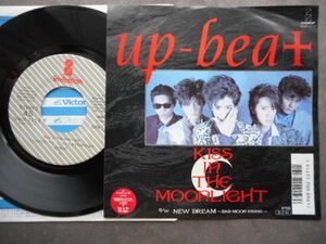 A4984 【EP】 up-beat アップビート / KISS IN THE MOONLIGHT / NEW DREAM / VIHX1717 同級生は13才