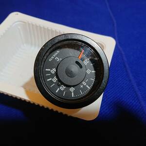ボルボ240専用 外気温計 外気温度計　取付説明書付き 動作及び表示確認済み　ユーズド品