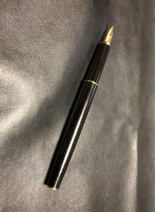  PILOT パイロット万年筆 ニューヤングレックス キャップなし