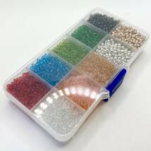 WSE【 シードビーズ クリア アソート セット 5000piece 3mm 】透明 まとめ 素材 材料 レッド ハンドメイド パーツ アクセサリー 大量 箱付_画像5