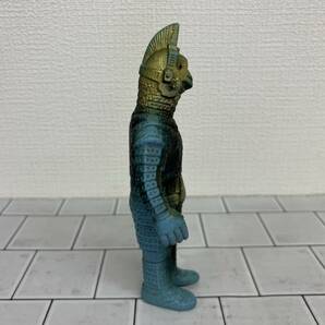 D011-M15-6414 ◎ ポピー ウインダム キングザウルスシリーズ ウルトラマン 怪獣 ソフビ 人形 ビンテージ 全長約17cmの画像2