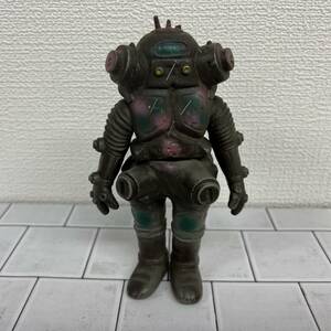 E027-M15-6408 ◎ ポピー キングジョー ウルトラマン 怪人 円谷プロ ソフビ 人形 アンティーク 全長約15cm