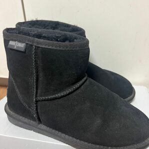 価格相談可能！MINNETONKA ムートンブーツ 黒 サイズ7