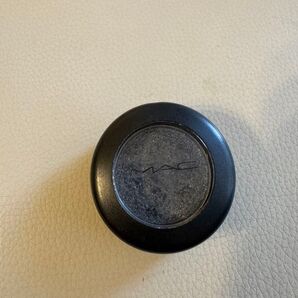 MAC アイシャドウ