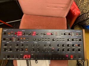 ★ケース付　Sequential OB-6 Module oberheim Dave Smith Instruments アナログシンセサイザー