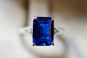 750 ブルースピネル リング 指輪 ヴィンテージ アクセサリー アンティーク 色石 宝石 カラーストーン 装飾品