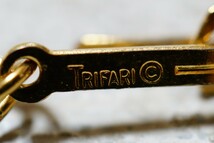 1848 TRIFARI/トリファリ ネックレス 海外 ブランド ヴィンテージ アクセサリー アンティーク trifari ゴールドカラー ペンダント 装飾品_画像3