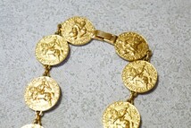 1765 海外製 ブランド ゴールドカラー ネックレス ヴィンテージ アクセサリー アンティーク ペンダント 首飾り 装飾品_画像3