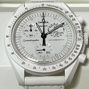 新品未使用 Snoopy x OMEGA x Swatch BIOCERAMIC MoonSwatch Mission To The Moonphase Whiteムーンスウォッチ スヌーピーの画像1