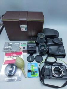 ●Canon AE-1+SPEEDLITE188A+レンズ2本(COSINA 35-70mm、70-210mm)+FUJIFILM SUPER115 カメラバッグ付き