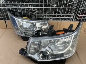 中古三菱デリカD5 CV5W CV2W CV1W純正ヘッドライト, ヘッドランプ 左右セット デリカD5: HID ヘッドライト KOITO 100-87918(R-2)