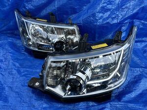 中古三菱デリカD5 CV5W CV2W CV1W純正ヘッドライト, ヘッドランプ 左右セット デリカD5: HID ヘッドライト KOITO 100-87918(M-2)