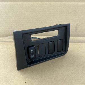 中古三菱デリカD5 CV5W CV2W CV4W 純正スイッチコラム　スイッチパネル