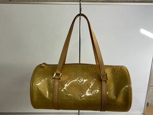 ● LOUIS VUITTON ルイヴィトン　モノグラム ヴェルニ ベッドフォード ハンドバッグ イエロー系　VI0939