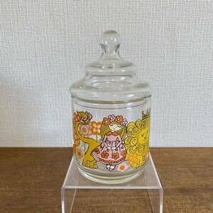 昭和レトロ　可愛いキャンディポット　高さ約14.5㎝　/ ガラス製　蓋付き　女の子　レトロポップ　プリント　ガラス瓶　当時物