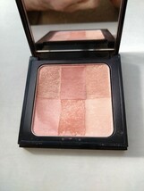 BOBBI BROWN 　ボビーブラウン　ブライトニング　ブリック_画像2