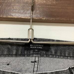 L-1202 BURBERRY BLACK LABEL バーバリーブラックレーベル ブラックジーンズ ブラックデニムパンツ 79cm ジーパン ストレッチ入り 日本製の画像5